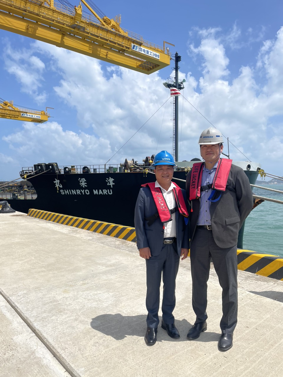 I.VOSA Nha Trang đón tàu than 100.000 tấn vào Nhà máy nhiệt điện Vân Phong 1 -  Tỉnh Khánh hòa 