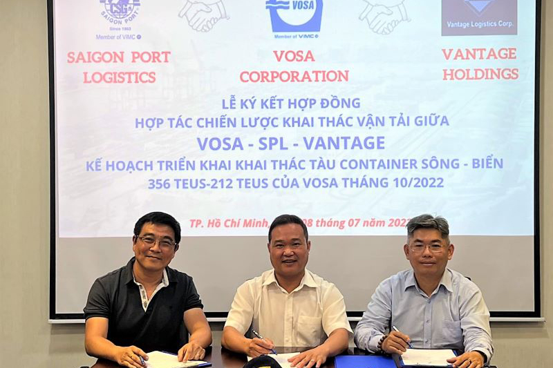 Vosa ký kết thỏa thuận hợp tác chiến lược với Sài Gòn Port Logistics và Vantage Holdings về khai thác vận tải 