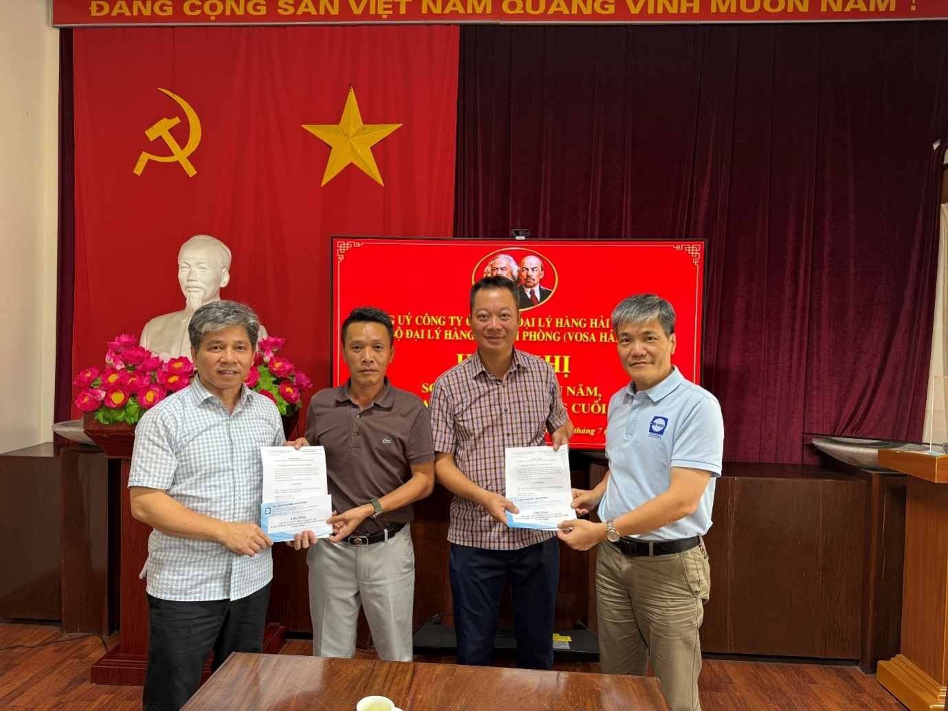 CHI BỘ VOSA HẢI PHÒNG TỔ CHỨC HỘI NGHỊ SƠ KẾT CÔNG TÁC 6 THÁNG ĐẦU NĂM, TRIỂN KHAI NHIỆM VỤ 6 THÁNG CUỐI NĂM 2026